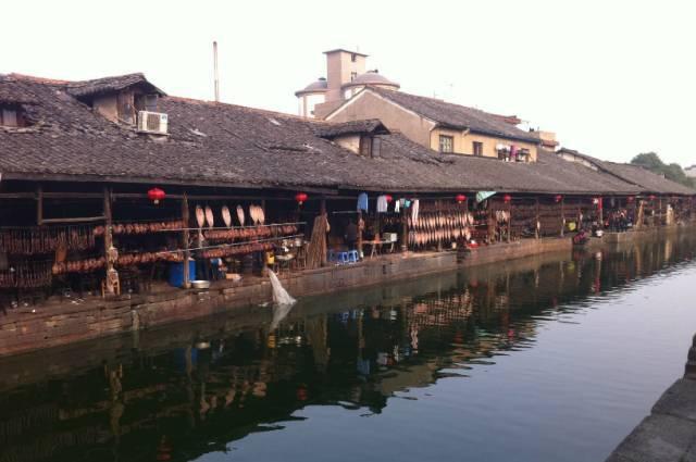 发现惊人冷知识尽在男生会随意送女生手串吗?非男女朋友平台